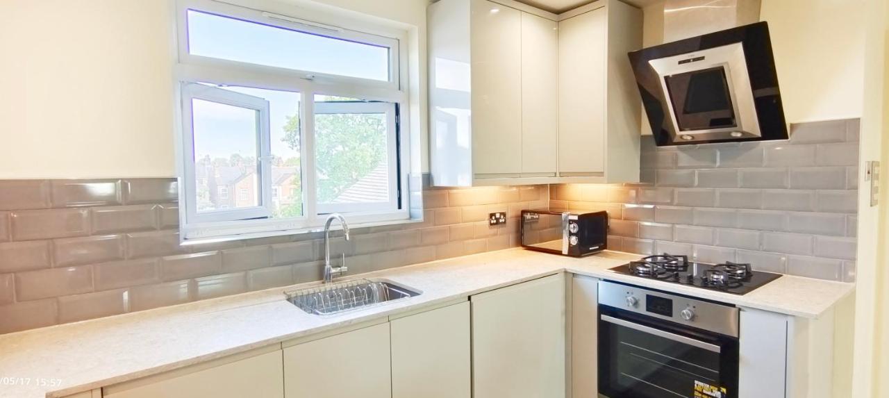 Top Floor Flat 5 Northwood Northwood  Luaran gambar