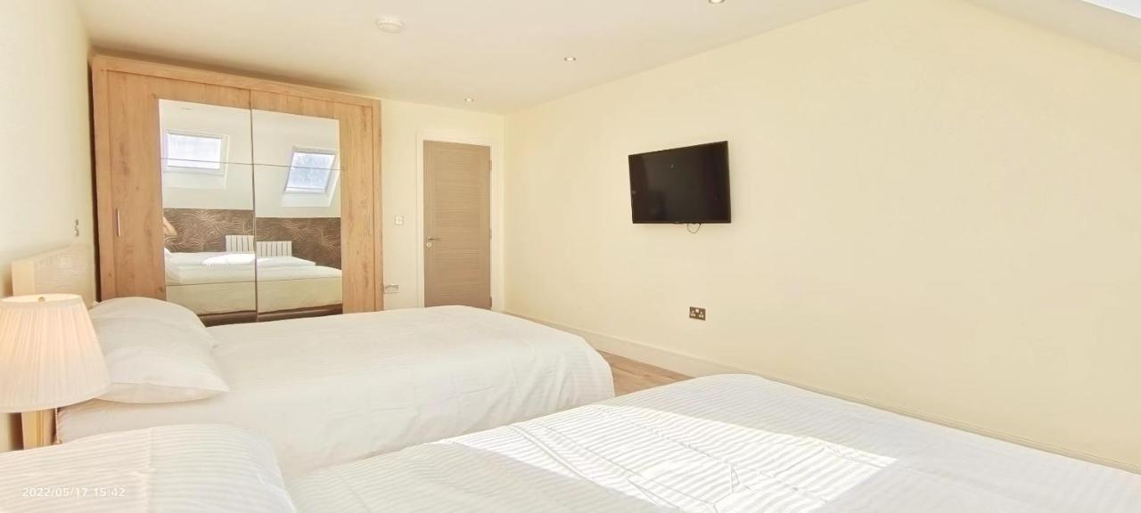 Top Floor Flat 5 Northwood Northwood  Luaran gambar