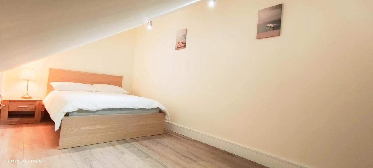 Top Floor Flat 5 Northwood Northwood  Luaran gambar