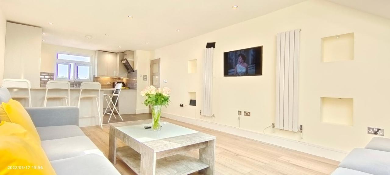 Top Floor Flat 5 Northwood Northwood  Luaran gambar