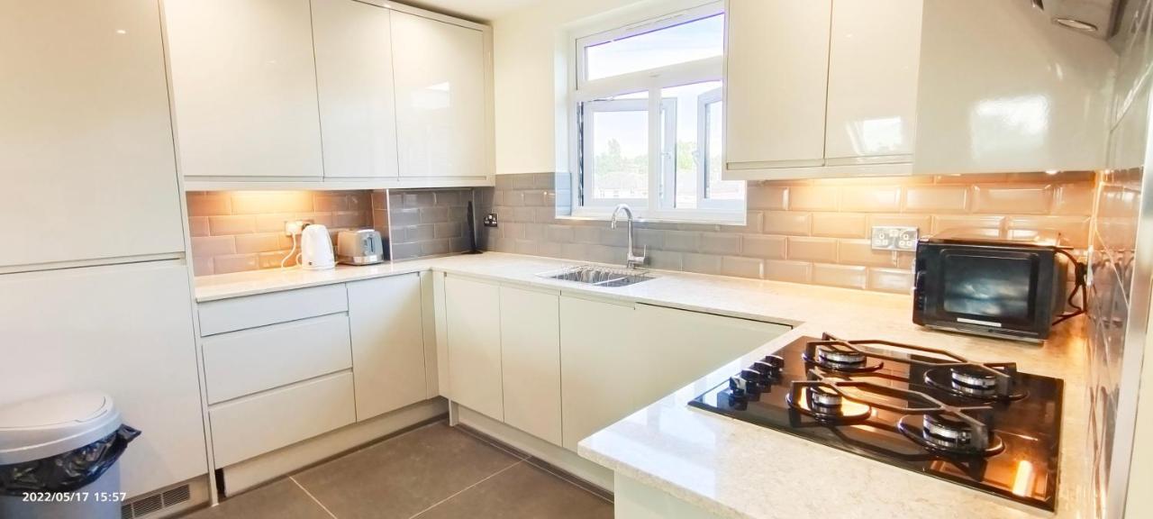 Top Floor Flat 5 Northwood Northwood  Luaran gambar